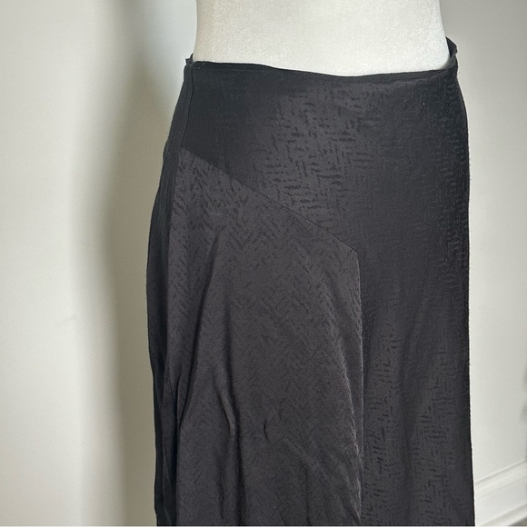 Rag & Bone Black Letti Satin Jacquard Midi Skirt Size 6 Herringbone Pattern - Picture 6 of 6